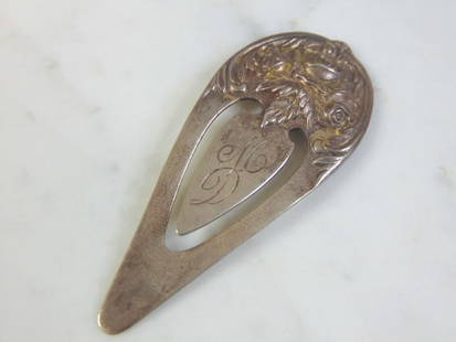Antique Kirk & Son Sterling Silver Repousse Book Mark: FOR SALE IS THIS BEAUTIFUL VINTAGE ANTIQUE ESTATE STERLING SILVER HAIR CLIP THAT WAS MADE BY S. KIRK & SONS. THE CLIP MEASURES 2 1/2" LONG BY 1" WIDE, AND WEIGHS 13.0g. HAS A BEAUTIFUL ORNATE FLORAL R