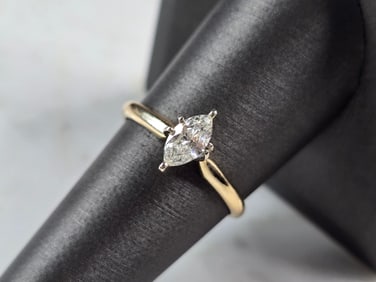 Womens Vintage Estate 14K Gold Marquise .50ct Diamond Engagement Ring