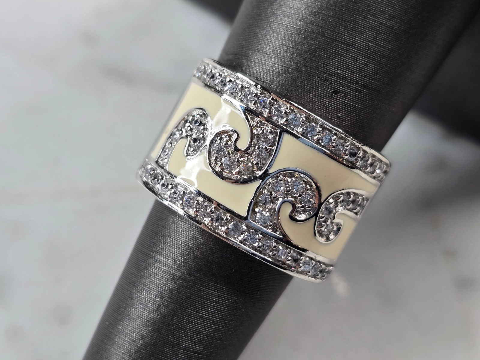 Womens Vintage Estate Sterling Silver Enamel Ring (1 of 5)