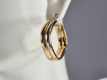 Pr of Womens Vintage Estate 14K Yellow Gold Modernist Hoop Earrings
