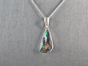 Womens Vintage Estate Sterling Silver Opal Pendant W/ Necklace