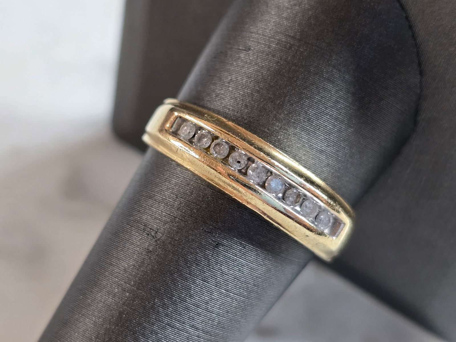 Mens Vintage Estate 10K Yellow Gold Diamond Ring (1 of 6)