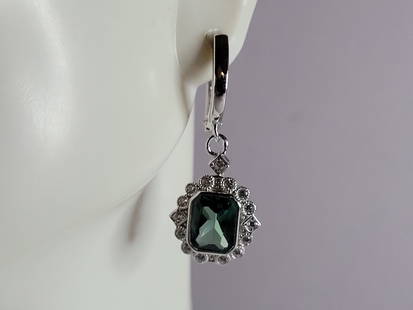 Womens Sterling Silver Modernist CZ Earrings: A PAIR OF WOMENS STERLING SILVER CZ MODERNIST EARRINGS THAT WEIGH 5.1g AND MEASURES 1 1/8" LONG BY 1/2" WIDE. ANY QUESTIONS, PLEASE DO NOT HESITATE TO ASK. BE SURE TO CHECK OUT SOME OF MY OTHER GREAT