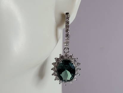 Womens Sterling Silver Modernist CZ Earrings: A PAIR OF WOMENS STERLING SILVER CZ MODERNIST EARRINGS THAT WEIGH 5.9g AND MEASURES 1 1/4" LONG BY 1/2" WIDE. ANY QUESTIONS, PLEASE DO NOT HESITATE TO ASK. BE SURE TO CHECK OUT SOME OF MY OTHER GREAT