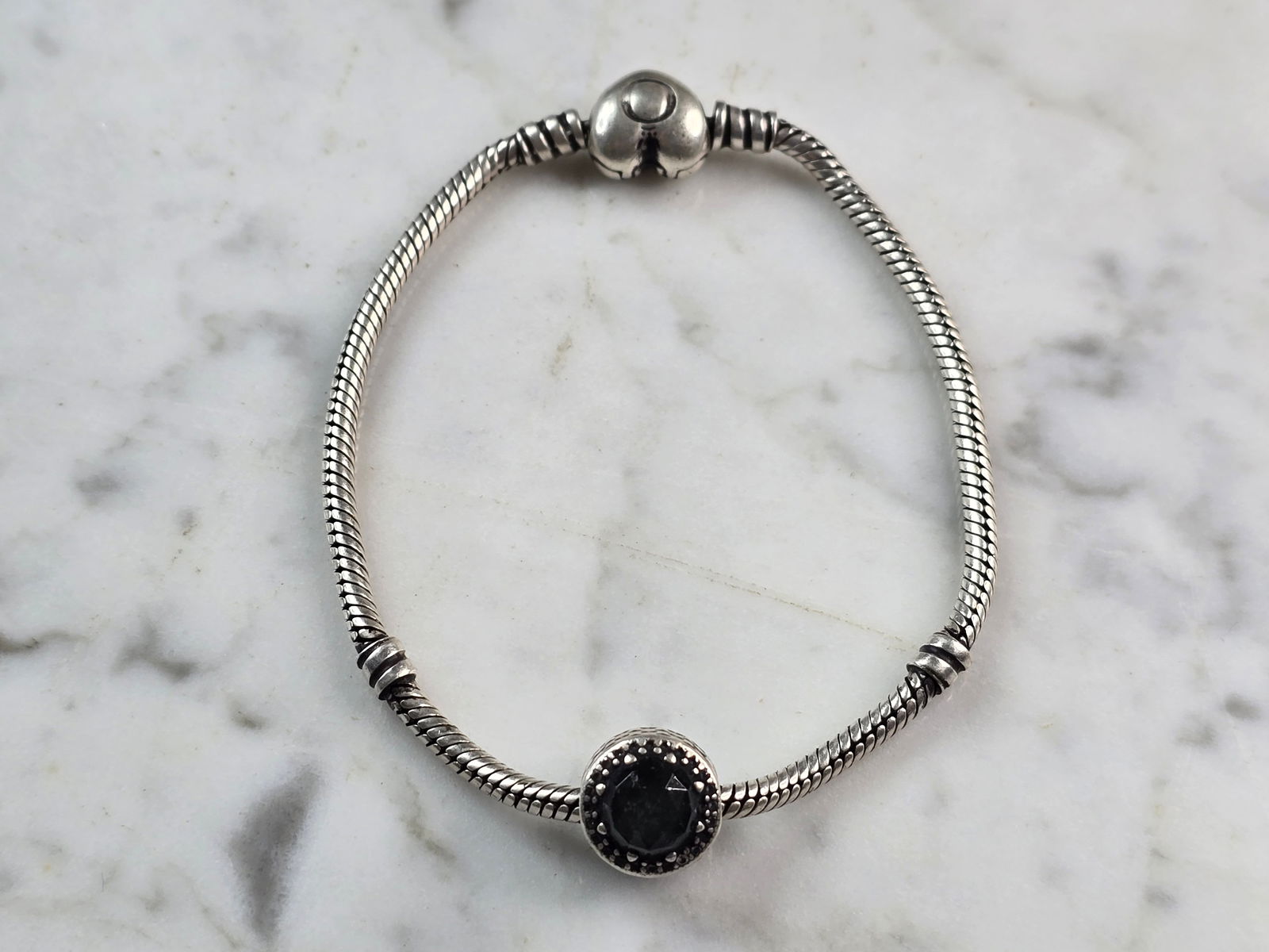Womens Vintage Estate Sterling Silver Pandora Bracelet (1 of 6)