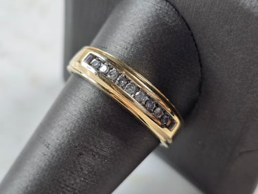 Mens Vintage Estate 10k Yellow Gold Diamond Ring