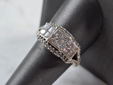 Womens Vintage Estate 14k White Gold Diamond Ring