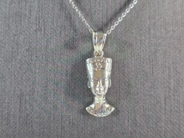 Womens Sterling Silver Queen Nefertiti Pendant Necklace