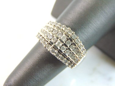 Womens Vintage Estate 10k White Gold Diamond Ring