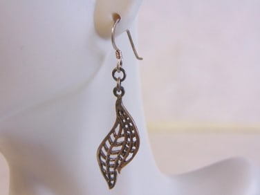 Womens Vintage Sterling Silver Modernist Earrings