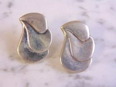 Womens Sterling Silver Modernist Clip On Earrings