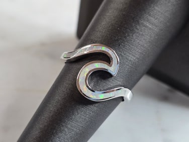 Womens Estate Sterling Silver Modernist Opal Wave Ring