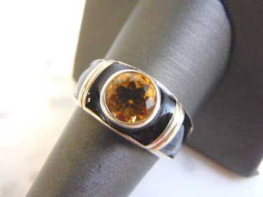 Womens Sterling Silver Ring w/ Citrine Colored Stone