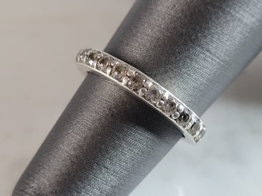 Womens Vintage Estate Sterling Silver Cubic Zirconia Ring