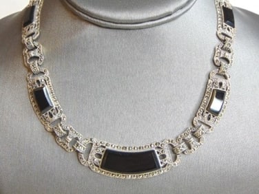 Womens Vintage Sterling Silver Onyx Stone Necklace