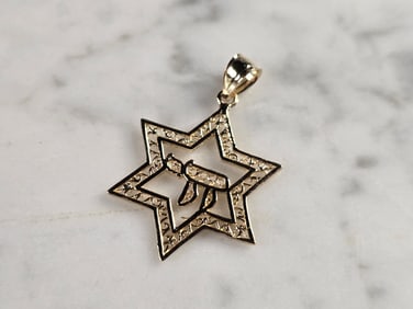 14k Yellow Gold Jewish Judaica Star of David Chai Pendant