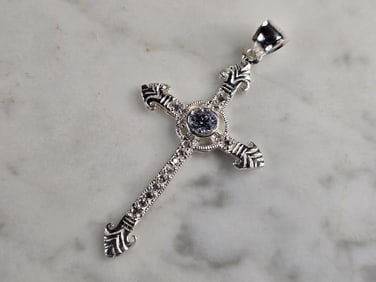 Womens Vintage Estate Sterling Silver CZ Religious Cross Pendant