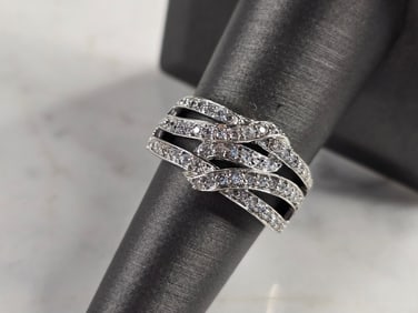 Womens Vintage Estate Sterling Silver Modernist CZ Ring