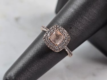 Womens Vintage Estate 10k Rose Gold Pink Quartz Diamond Ring