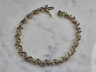 Womens Vintage Estate 10k Gold Diamond Tennis Bracelet