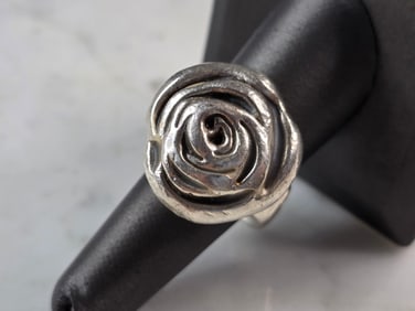 Womens Vintage Estate Sterling Silver Rose Flower Ring