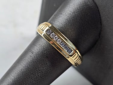 Mens Vintage Estate 10k Yellow Gold Diamond Ring