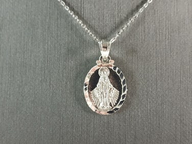 Womens Sterling Silver Virgin Mary Pendant Necklace