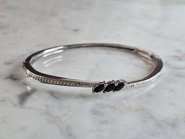 Womens Vintage Estate Sterling Silver Bangle Bracelet