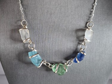 Womens Vintage Estate Sterling Silver Modernist Sea Glass ? Necklace