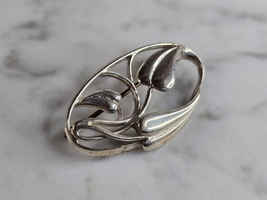 Womens Vintage Estate Sterling Silver Floral Brooch