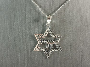 Sterling Silver Jewish Judaica Star of David Chai Pendant Necklace