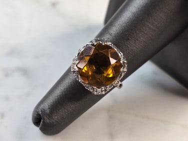 Womens Vintage Estate Sterling Silver Citrine Ring