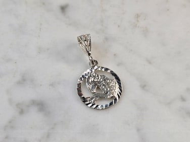 Womens Vintage Estate Sterling Silver Zodiac Aries Pendant