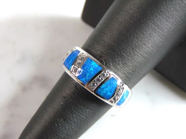 Womens Sterling Silver Modernist Opal Ring