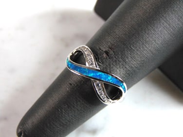 Womens Sterling Silver Modernist Infinity Opal Ring