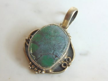 Womens Vintage Sterling Silver Chrysocolla Pendant