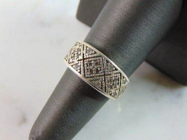 Womens Vintage Estate Sterling Silver Modernist CZ Ring