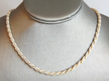 Womens Vintage Estate Sterling Silver Necklace