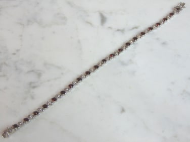 Womens Vintage Estate Sterling Silver Garnet Bracelet