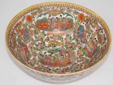 HAND PAINTED CHINESE ROSE MEDALLION BOWL BY WAH TUNG