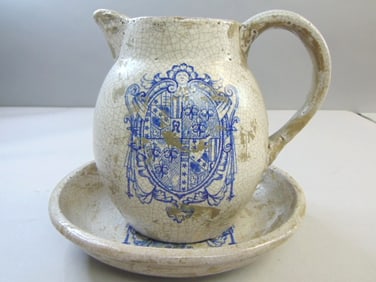 DISTRESSED ANCIENT STYLE BOWL AND PITCHER