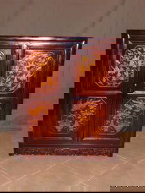 VINTAGE ANTIQUE HAND PAINTED CHINESE CABINET