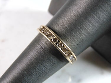 Womens Vintage Estate 10K Yellow Gold Diamond Ring