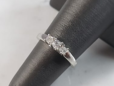 Womens Vintage Estate 14k White Gold Diamond Engagement Ring