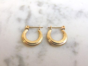 Pr Womens 14K Yellow Gold Hoop Earrings