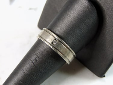 Womens Vintage Estate Sterling Silver Modernist CZ Ring