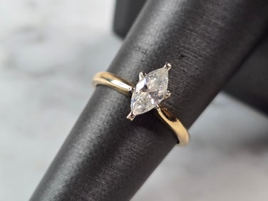 Womens Vintage Estate 14K Gold Marquise Diamond Engagement Ring
