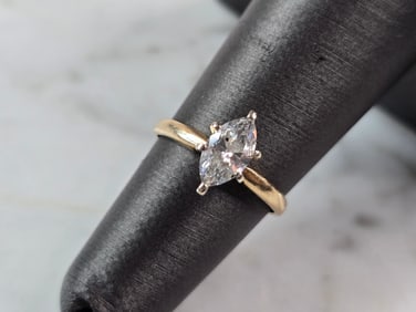 Womens Vintage Estate 14K Gold Marquise Diamond Engagement Ring