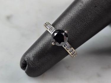 Womens 18K White Gold Black Moissanite Diamond Ring