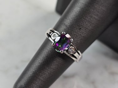 Womens Vintage 10k Gold Mystic Topaz & Diamond Ring